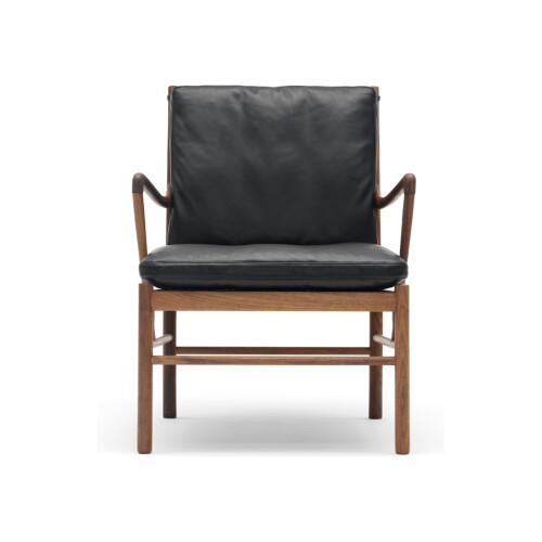 OW149 Colonial Chair i svart läder och valnöt