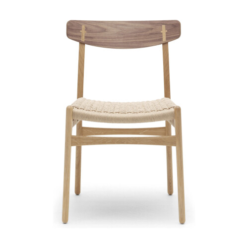 Carl Hansen & Søn CH23 stol i ek och valnöt