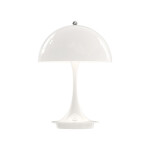 Vit portabel lampa Panthella 160 från Louis Poulsen
