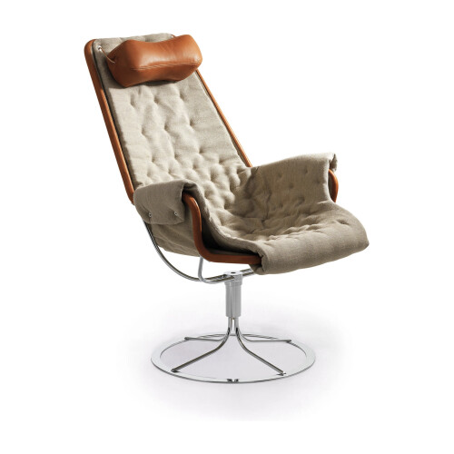 Dux jetson Match Flax 21 fåtölj med beige tyg och cognac läder.
