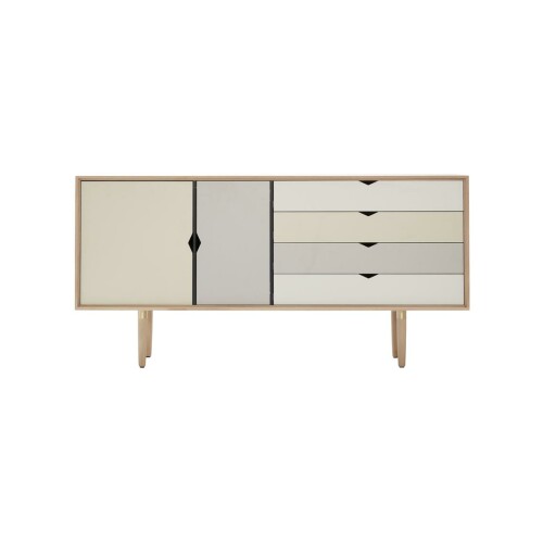 Andersen S6 skänk, en elegant och funktionell förvaringslösning.