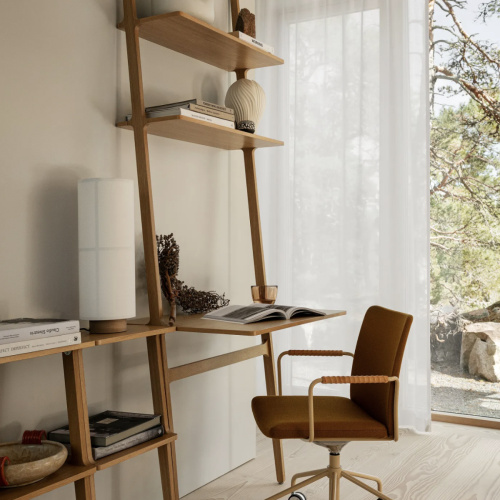 libri-skrivbord