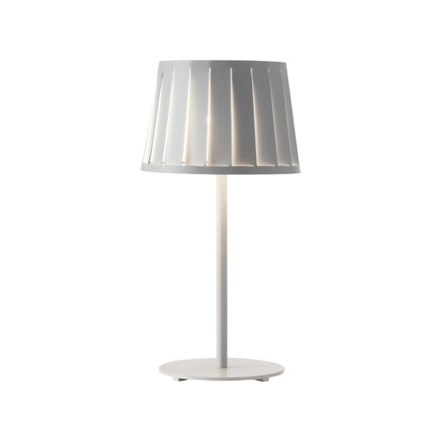 En stilren och modern bordlampa från Bsweden