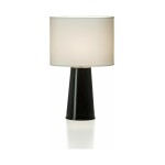 En stilren och elegant bordlampa