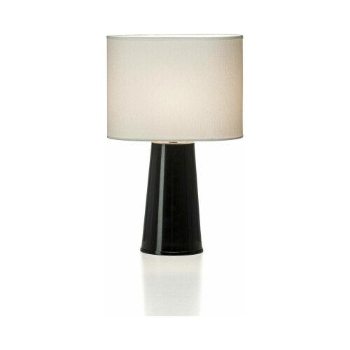 En stilren och elegant bordlampa