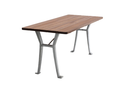 Ett tidlöst och elegant bord från Byarums bruk