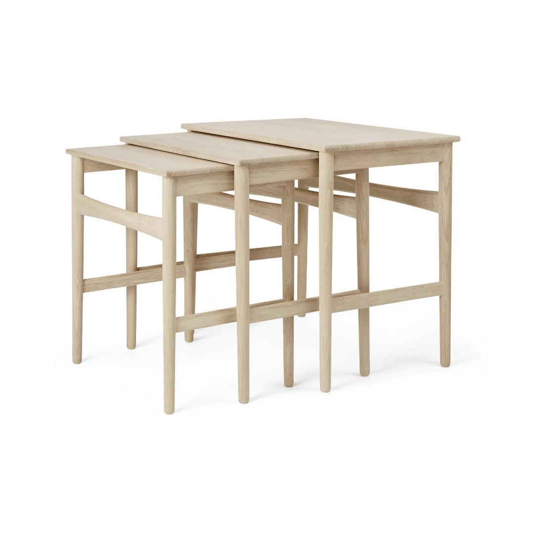 Carl Hansen & Søn CH004 Nesting Tables Eleganta och funktionella bord från Carl Hansen & Søn