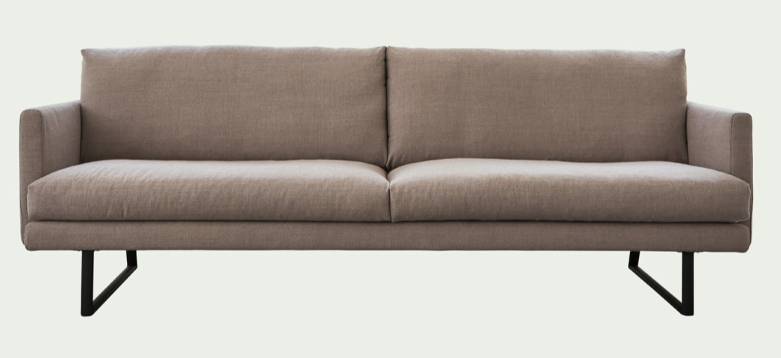 Nielaus Snoopy II soffa Nielaus Snoopy II soffa i tyg med svarta medar