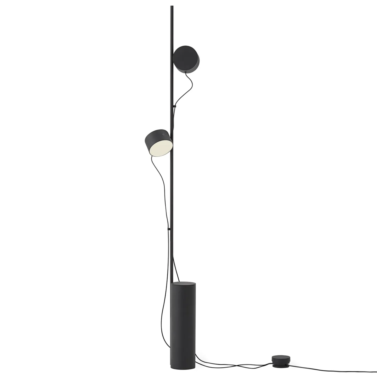 MUUTO - Post Floor Lamp Golvlampa Post från MUUTO med ett stativ i stål och två magnetiska led lampor.
